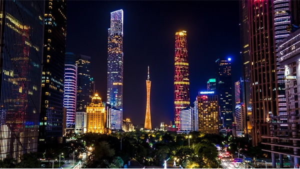 �������˸��Ӧ���ɶ�Ԫ������ַ�