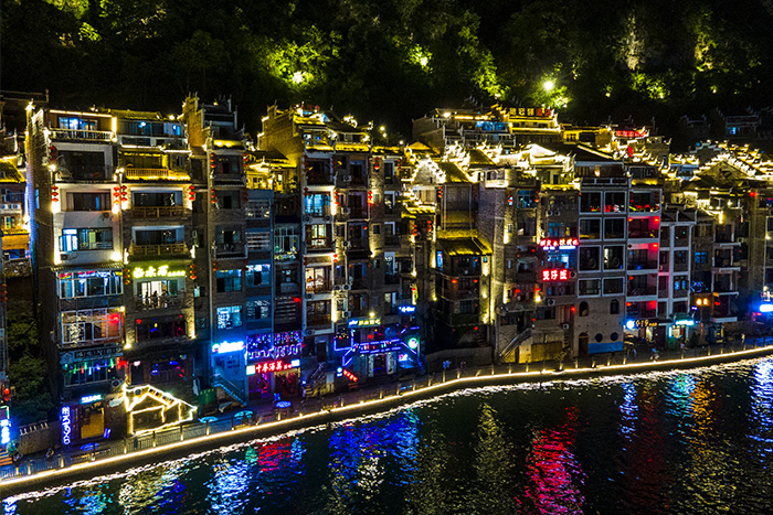 ��������������������������������