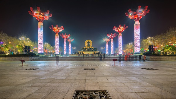 �����Թ㳡�����ܹ����Թ㳡�������Ժ��Ļ�����