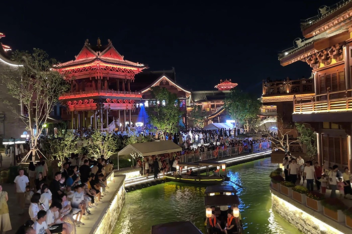 ����ҹ�ε���˸������