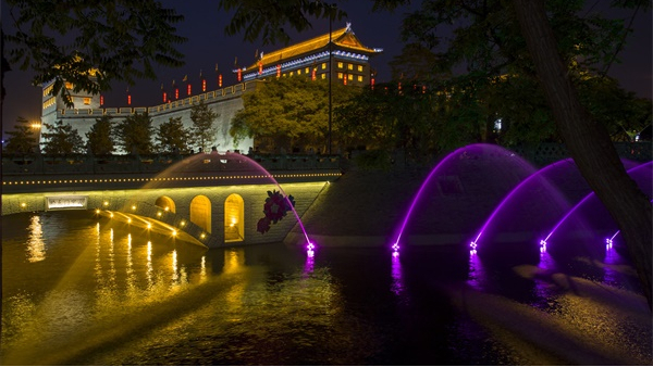 ���þ�����������еƹ����õļ�������