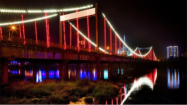 �����������̷�Ϊ��Ч�����;�������